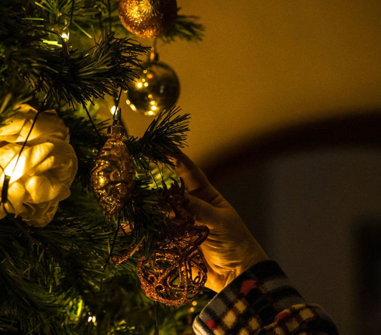 Enhance Your Garland Christmas